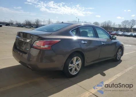 2014 Nissan Altima 2.5 from USA, damaged, VIN 1N4AL3AP5EC407137